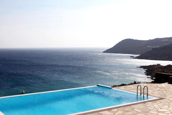 Elia White * Elia (Mykonos)